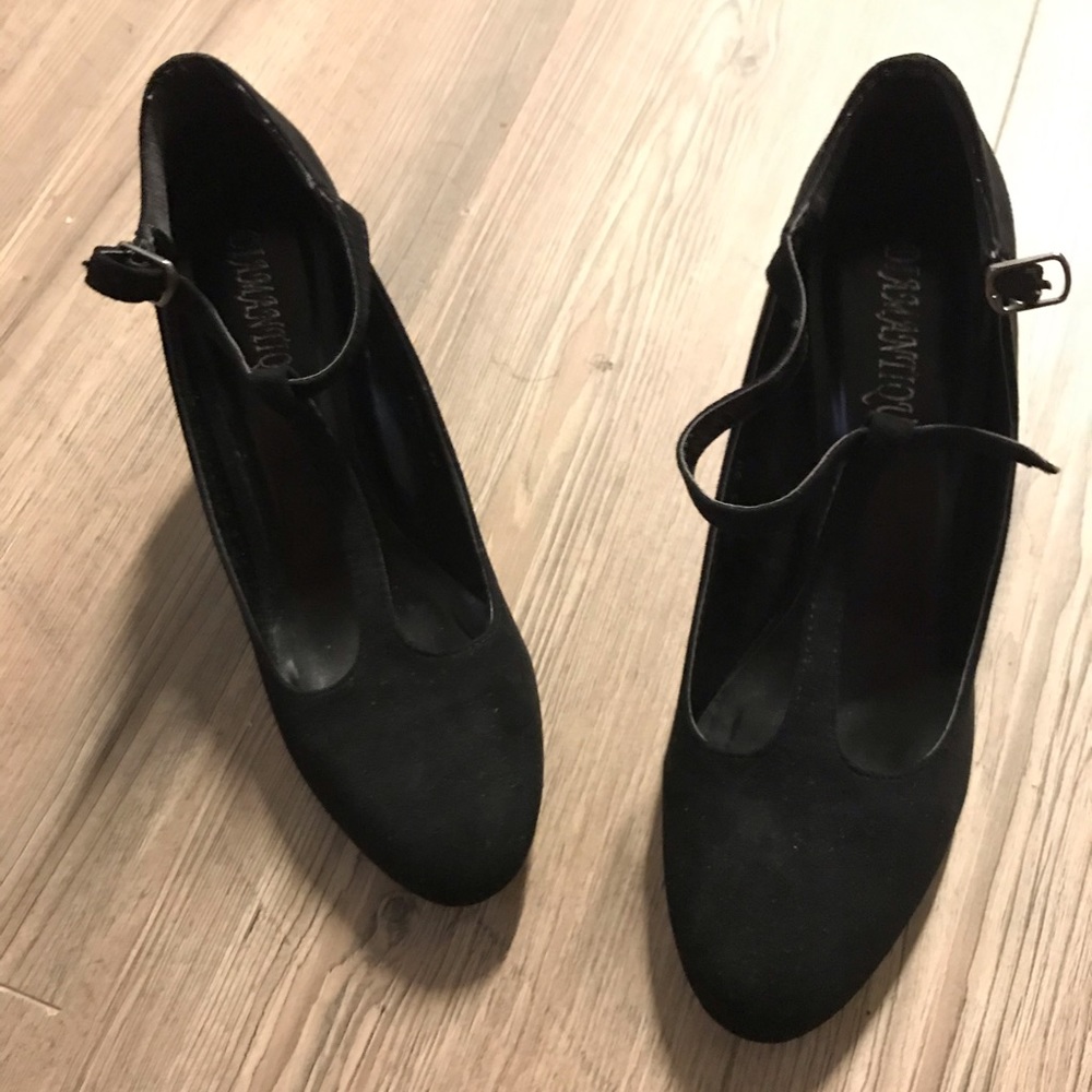Black t-strap block heels size 8/39